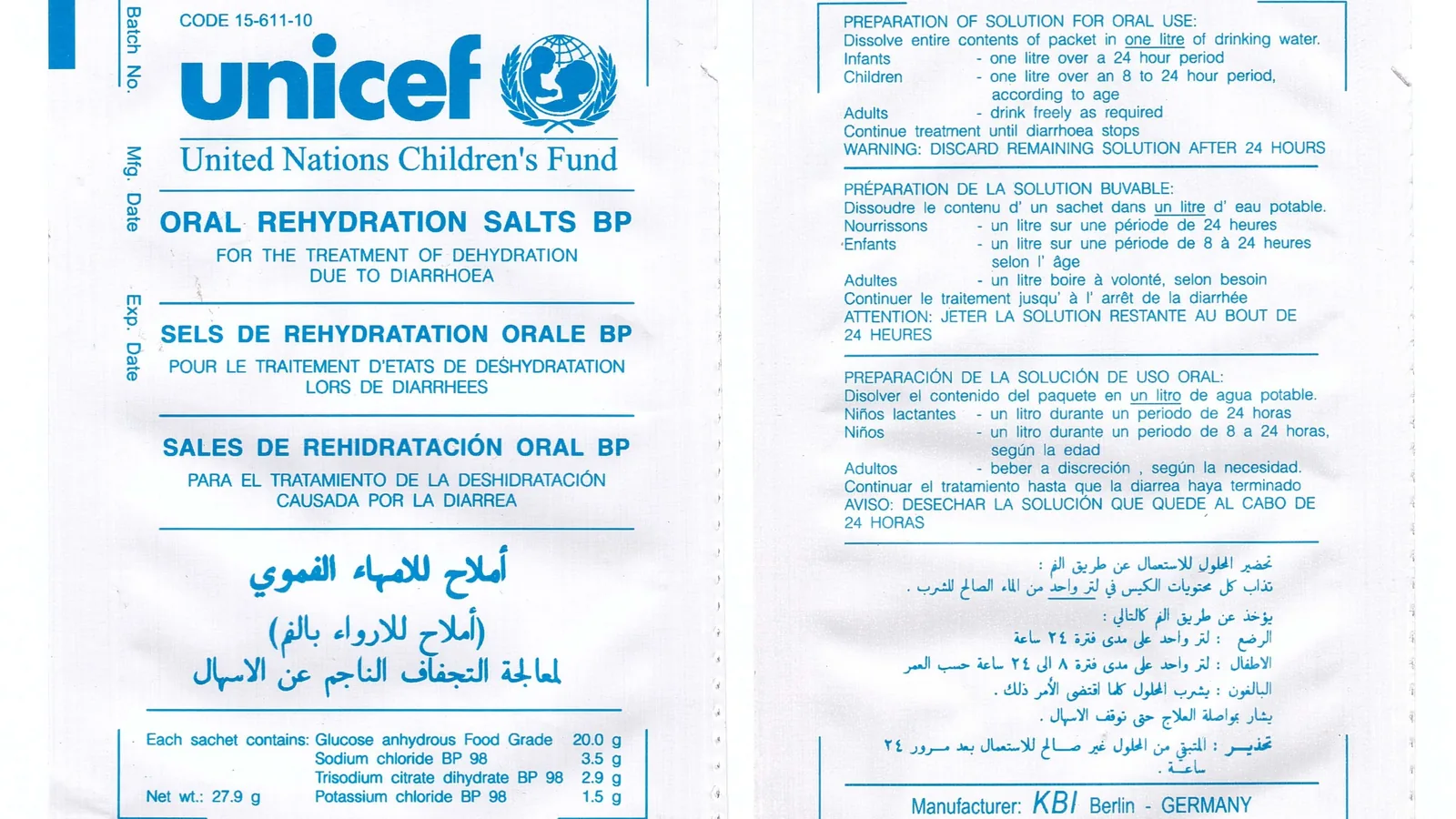Ein Beutel mit Oral Rehydration Salts von UNICEF liegt auf einer neutralen Unterlage.